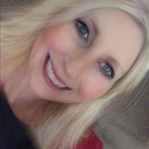 Meet your Posher, Sherry